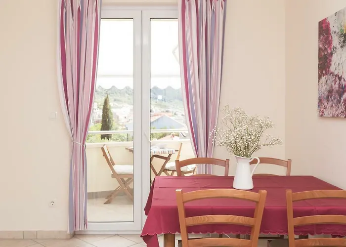 Alpeza Apartments